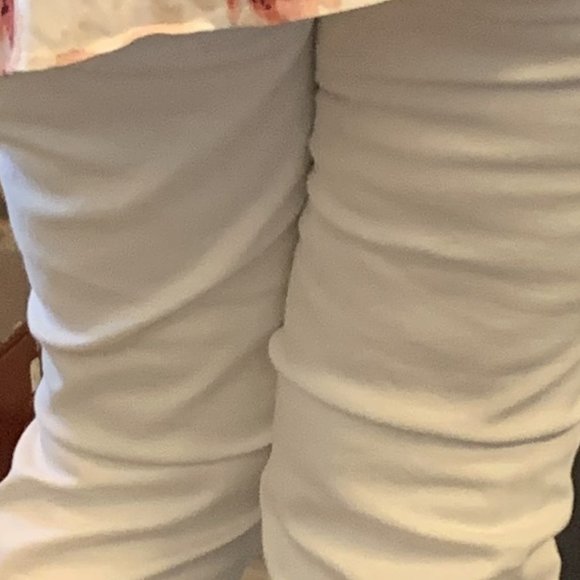 Classic Smooth Denim Capri white PLUS SIZE: XXL - Picture 5 of 5